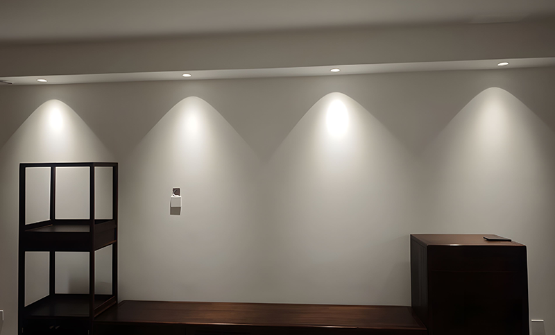 exhibition room
